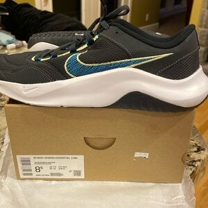 NWT MEN’S NIKE LEGEND ESSENTIAL 3 NEXT NATURE WORKOUT SHOES